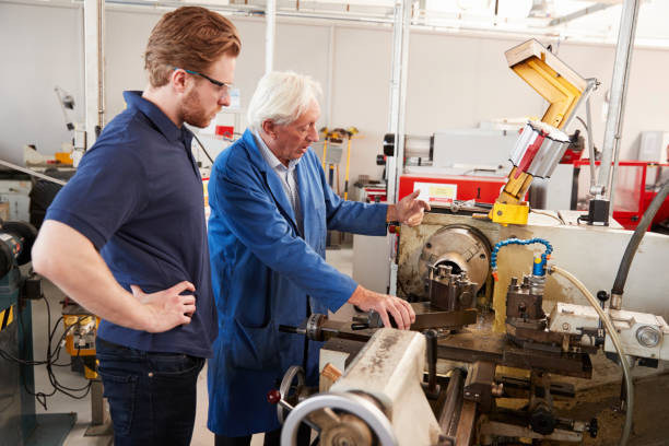 Bench Engineer 1,100+ Engineer Bench Stock Photos, Pictures & Royalty-Free Images - iStock