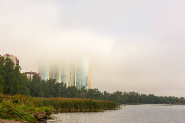 istock Misty morning in the Park 863102618