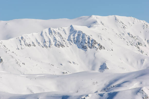 istock Mountain, morning, winter, snow landscape 863240008