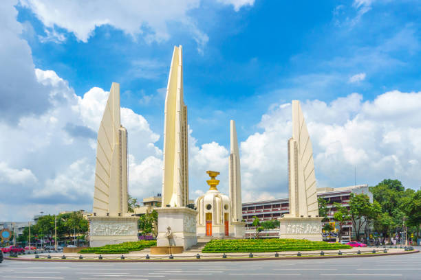 istock Democracy monument with blue sky in Bangkok, Thailand 863295366