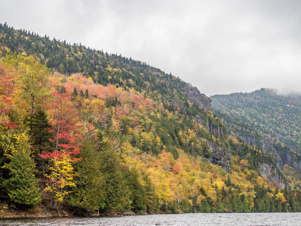 istock Cliff over Lower Ausable Lake in Adirondacks 863307318