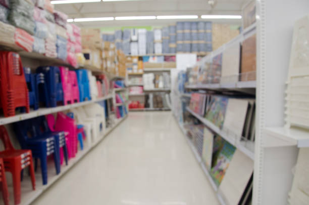 istock blur sale supermarket 863317786