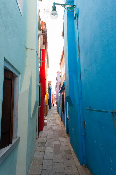 istock Traditional Burano colored houses, Venice 863323280