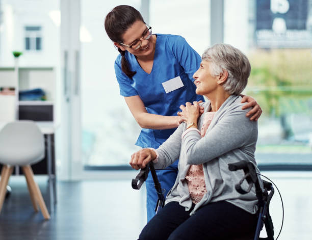 istock Making sure her patients are well looked after 863549516