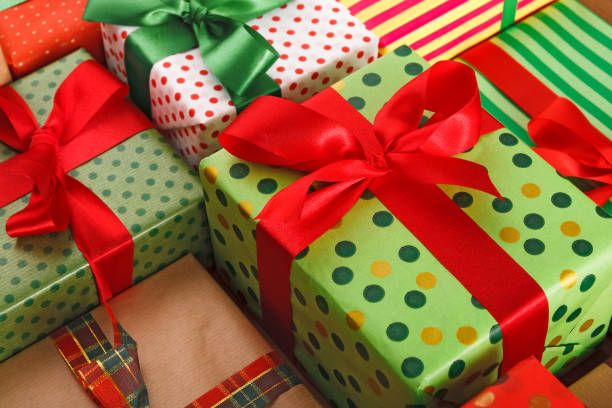 istock Lots of xmas gift boxes. Crop, closeup 863552436