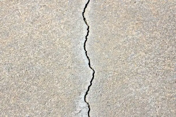 Crack on the wall.