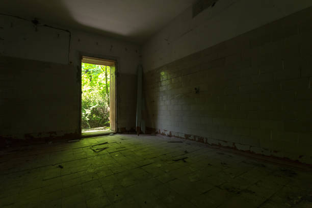 istock abandoned house ruined, building, mess, interior 863604410