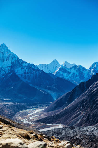 istock Snowy mountains of the Himalayas 863614574