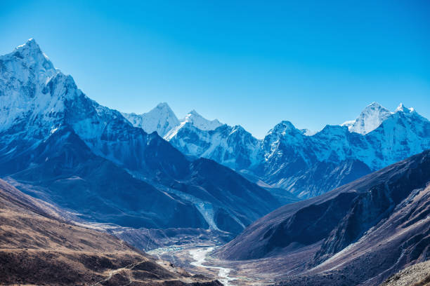 istock Snowy mountains of the Himalayas 863614648