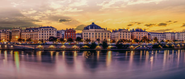 istock Lyon, a small autumn morning. 863624952