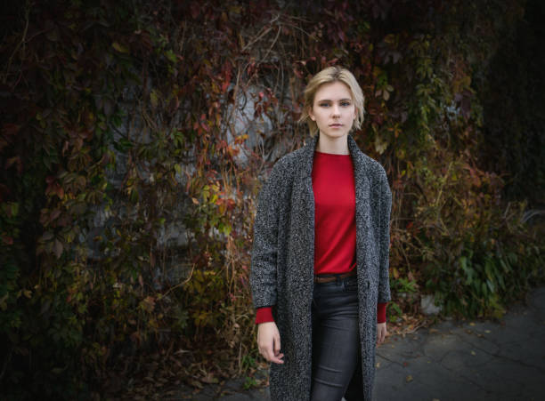 istock Portrait of beautiful young woman. 863662004