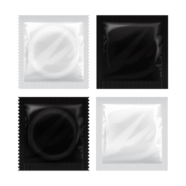 stockillustraties, clipart, cartoons en iconen met aantal realistische lege sjabloon verpakking met een condoom voor uw ontwerp en logo. vectorillustratie mock up - condoom