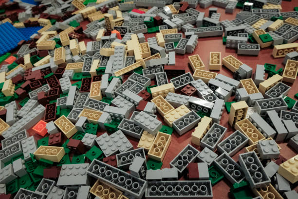 istock Heap of colourful plastic toy blocks 863706404
