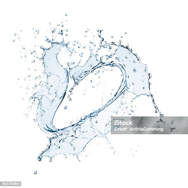 Circular Con Forma De Salpicaduras De Agua Aisladas En Blanco Con Trazado De Recorte Foto de stock y más banco de imágenes de Agua