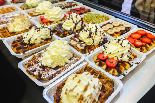 istock Tasty Belgian waffles for dessert 863728732