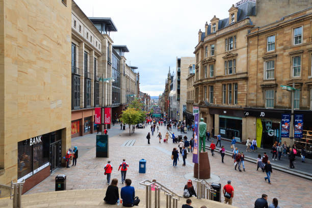 istock Glasgow city center 863759662