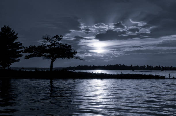 istock Detroit Point Mono Summer sunset 863961160
