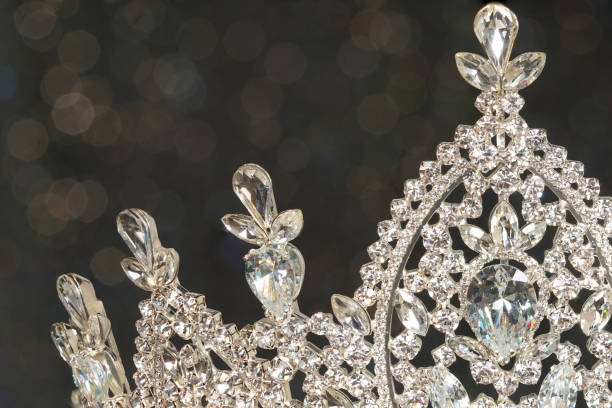 istock Diamon Silver Crown for Miss Pageant Beauty Contest, Crystal Tiara decorate 864046876