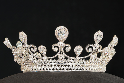 Diamon Silver Crown for Miss Pageant Beauty Contest, Crystal Tiara decorate with many shape of gems stone and bokeh background, HDR stacking Marcro photography