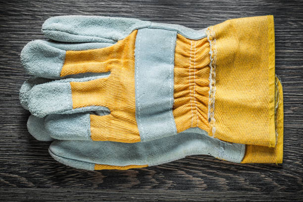 Pair of gloves