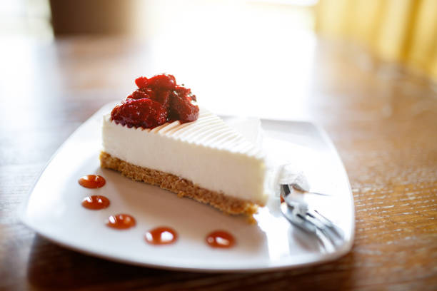 istock Slice of delicious strawberry cheese cake 864308870
