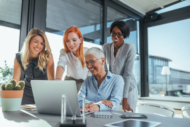 istock Partnering together to achieve their greatest success yet 864309040