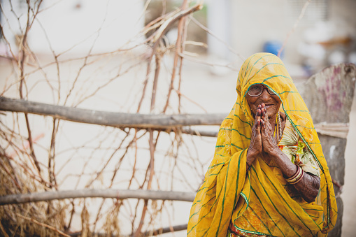 Indian old woman - Namaste - Sabalpura, Rajasthan, India