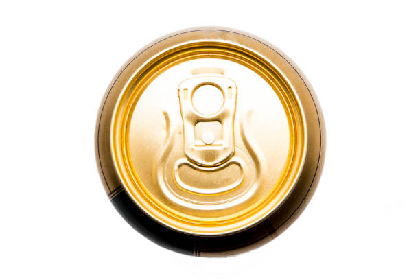 istock Aluminum can of beer on white background 864409100