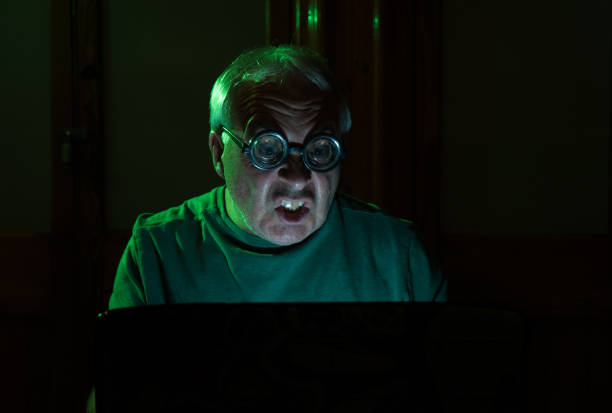 istock Mature Male Surfing The Web 864415982