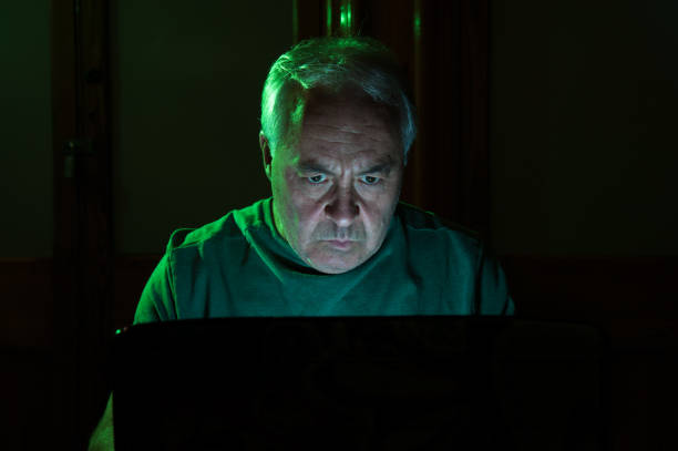 istock Mature Male Surfing The Web 864416322