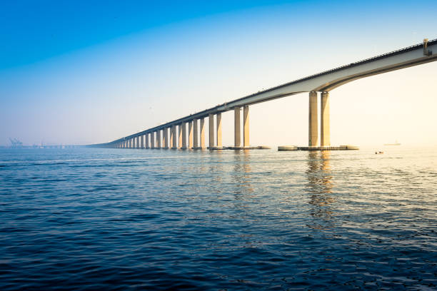istock Rio - Niteroi Bridge Over Guanabara Bay 864432258