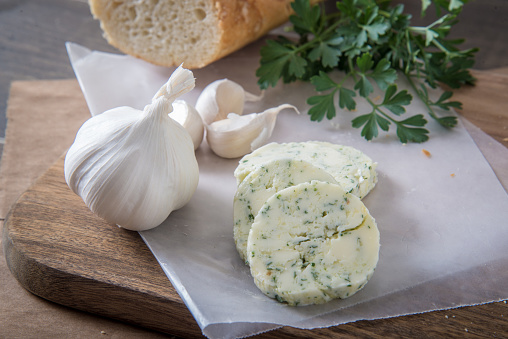 garlic butter with bread