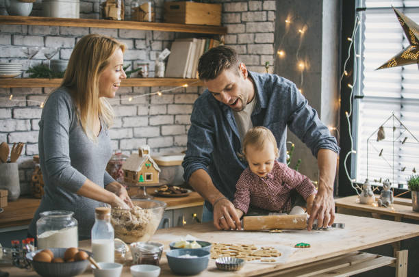 istock Baby love to make cookies 864455570