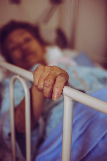 istock Elderly women hospitalized 864473520