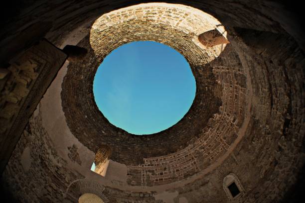 istock Inside Vestibul, famous architecture in Split, Croatia 864476762