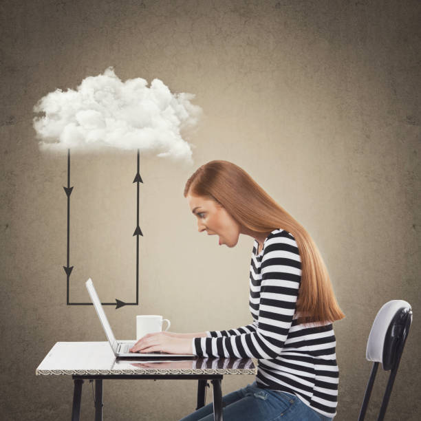 istock Shocked businesswoman using laptop 864506586