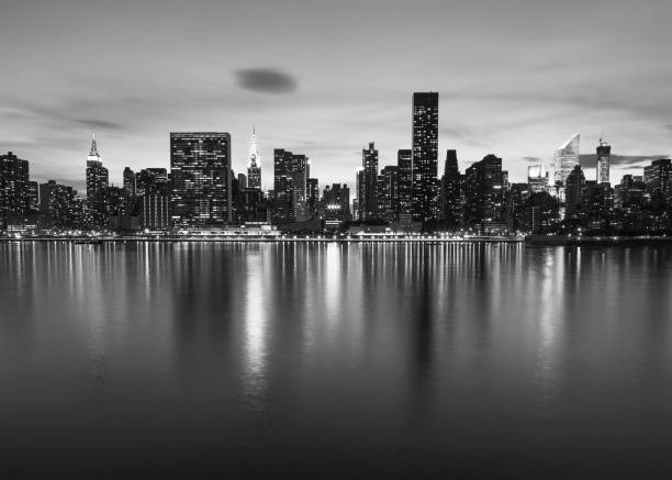 istock The City That Never Sleeps 864520668