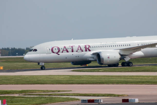 qatar airways boeing 787 - boeing 787 qatar airways airplane aerospace industry photos et images de collection