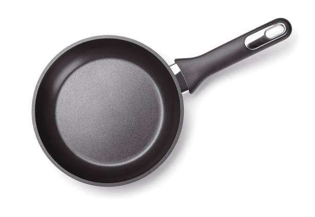 сковорода - pan saucepan kitchen utensil isolated стоковые фото и изображения