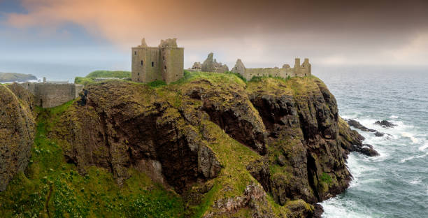 istock Dunnottar Castle at Sunrise 864724956