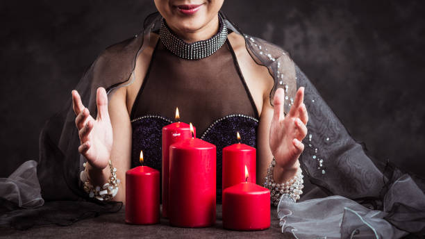 istock Fortune teller woman 864844660