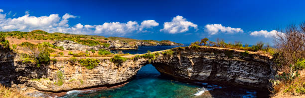 istock Angels Billabong from Nusa Penida 864879088