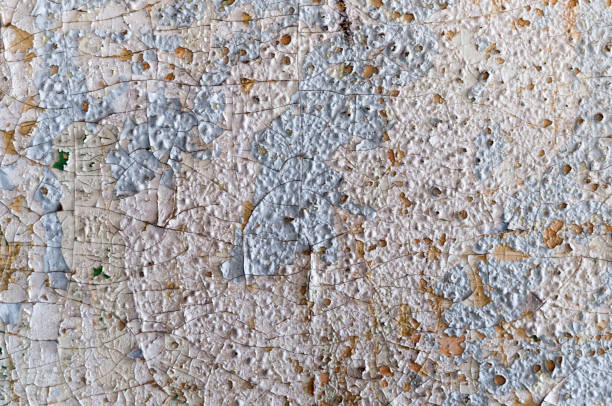 istock Texture background of bright peeling paint 864905338
