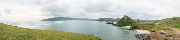 putri nyales stranden i lombok, indonesien - kuta bildbanksfoton och bilder