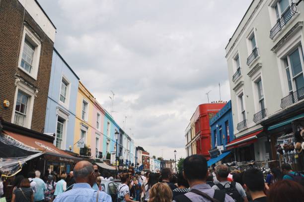 istock Tourist in Portobello Road 864922078