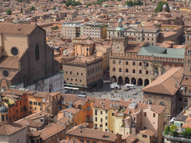istock Aerial view of Bologna 864973414