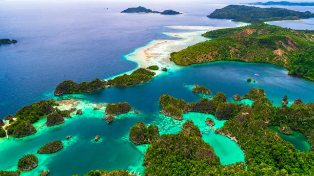 istock Pianemo islands. Raja Ampat, West Papua, Indonesia. 865002000