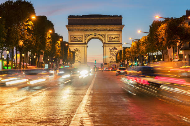 istock Arc de triomphe, Paris, France 865035518