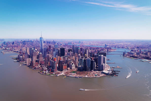 istock Manhattan with East River and Hudson River New York 865066440