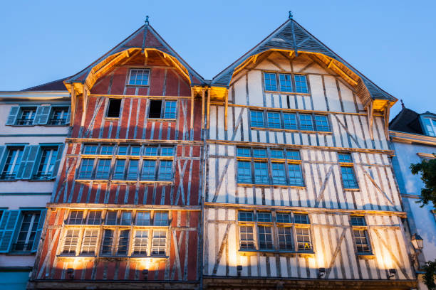 istock Old architecture of Troyes at night 865067142